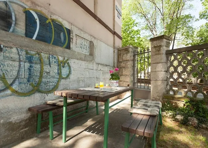 Apartman With A Parking Space - 21895 Pula