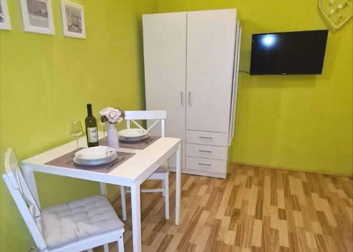 Daire With A Parking Space - 21895 *